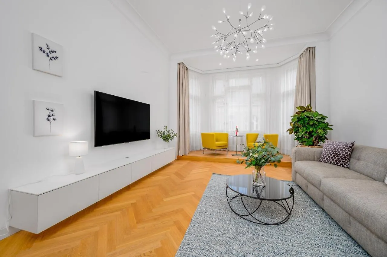 Prague Days - Old Town - Spacious Apartment